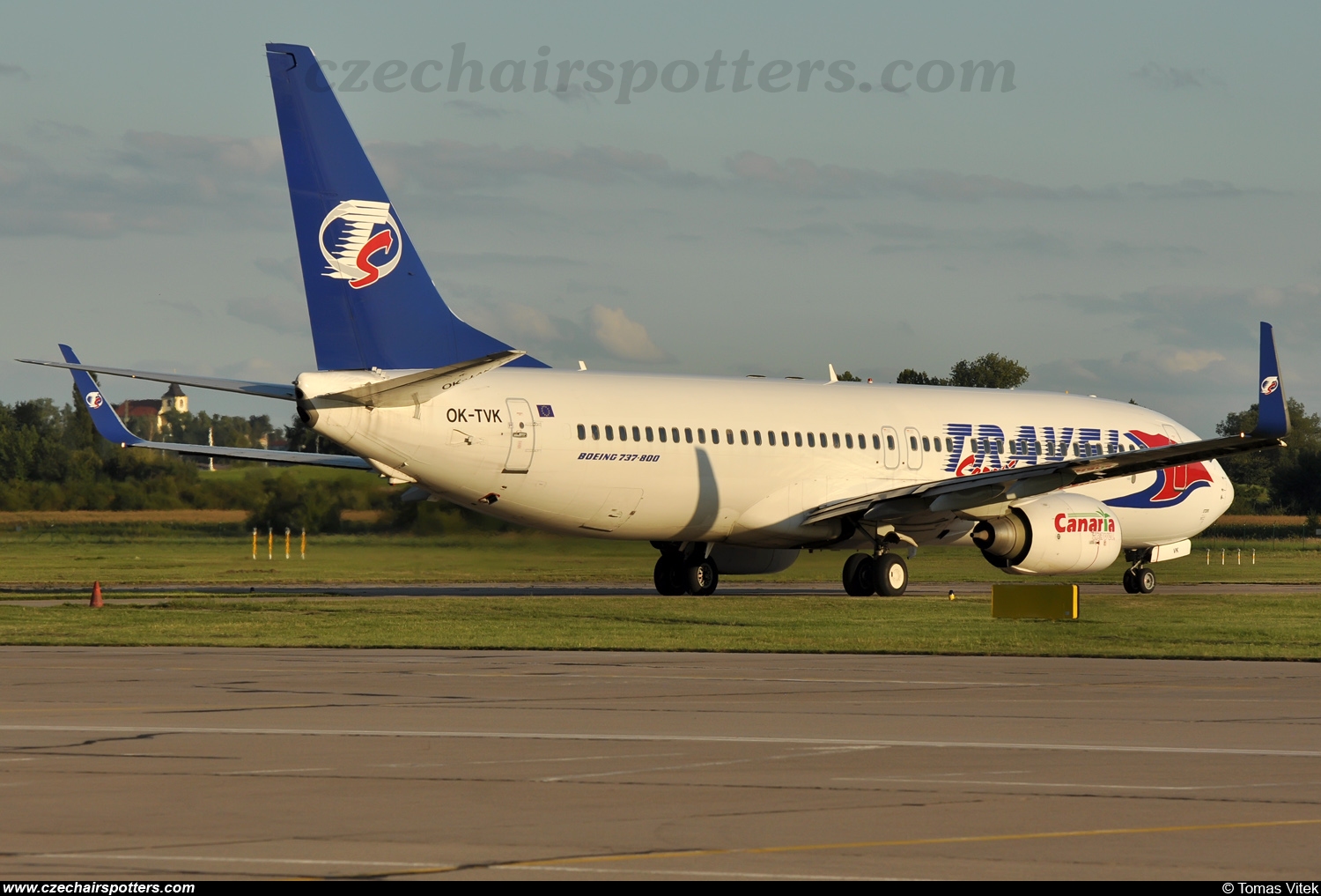 Travel Service – Boeing Boeing 737-86N OK-TVK