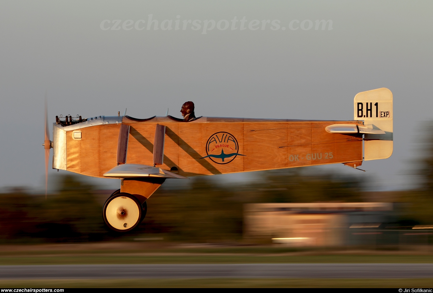 private – AVIA B.H.1 Exp. OK-GUU25