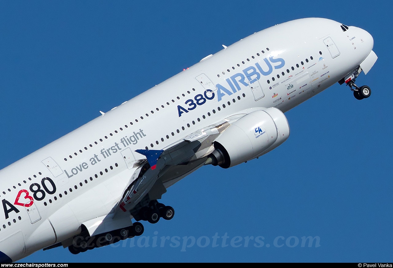 Airbus Industrie – Airbus A380-861 F-WWDD