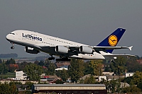 Lufthansa (DLH) – Airbus A380-841 D-AIMF