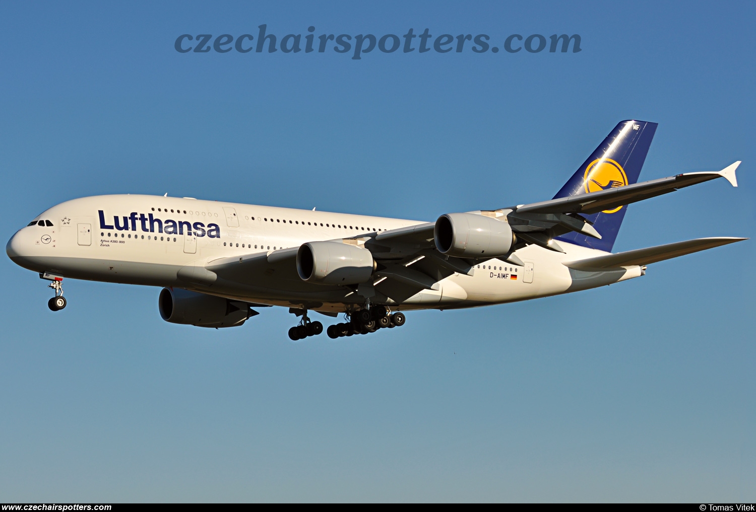 Lufthansa (DLH) – Airbus A380-841 D-AIMF