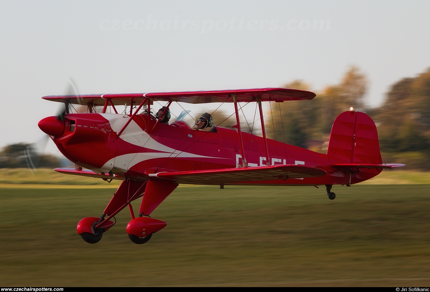 private – CASA 1-131E Jungmann D-EELE