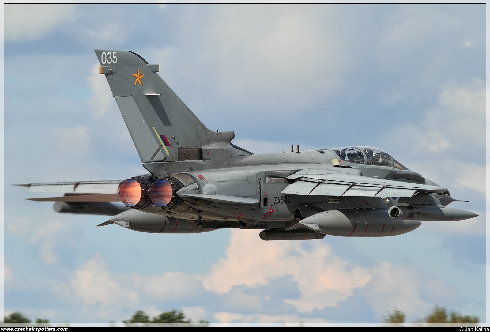 Royal Air Force – Panavia Tornado GR4 ZA542/035