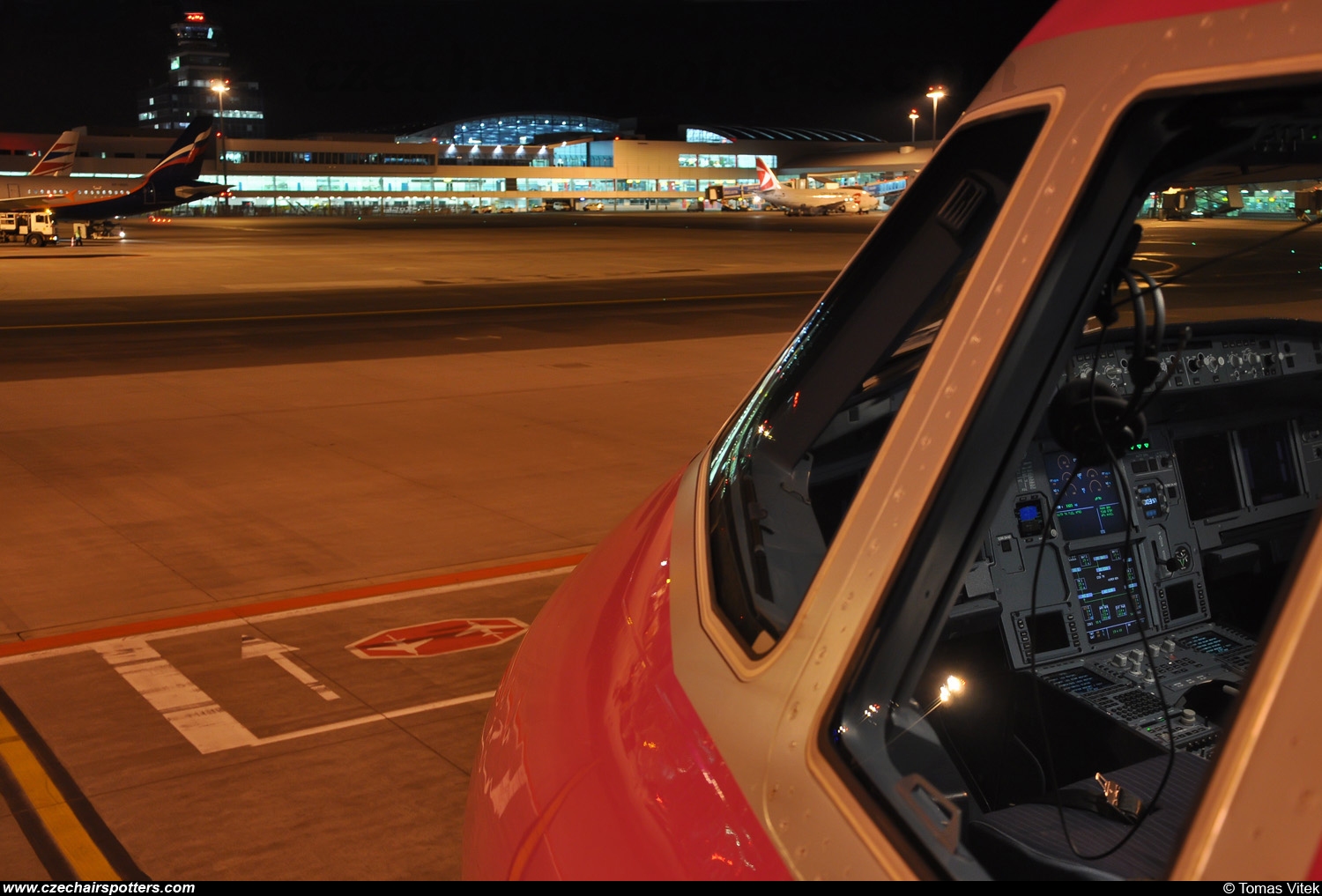 Wizz Air ( WZZ , W6 ) – Airbus A320-212 HA-LWL