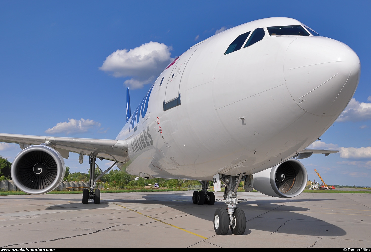 MNG Airlines ( MNB , MB ) – Airbus A300B4-203F TC-MCA