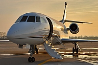 private – Dassault Falcon 2000EX G-LATE