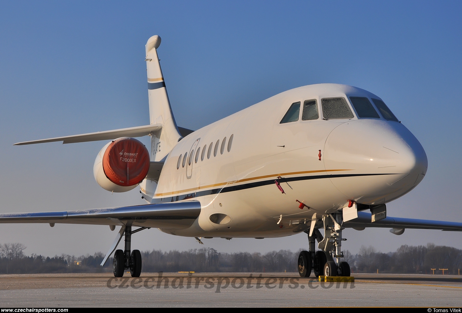 private – Dassault Falcon 2000EX G-LATE