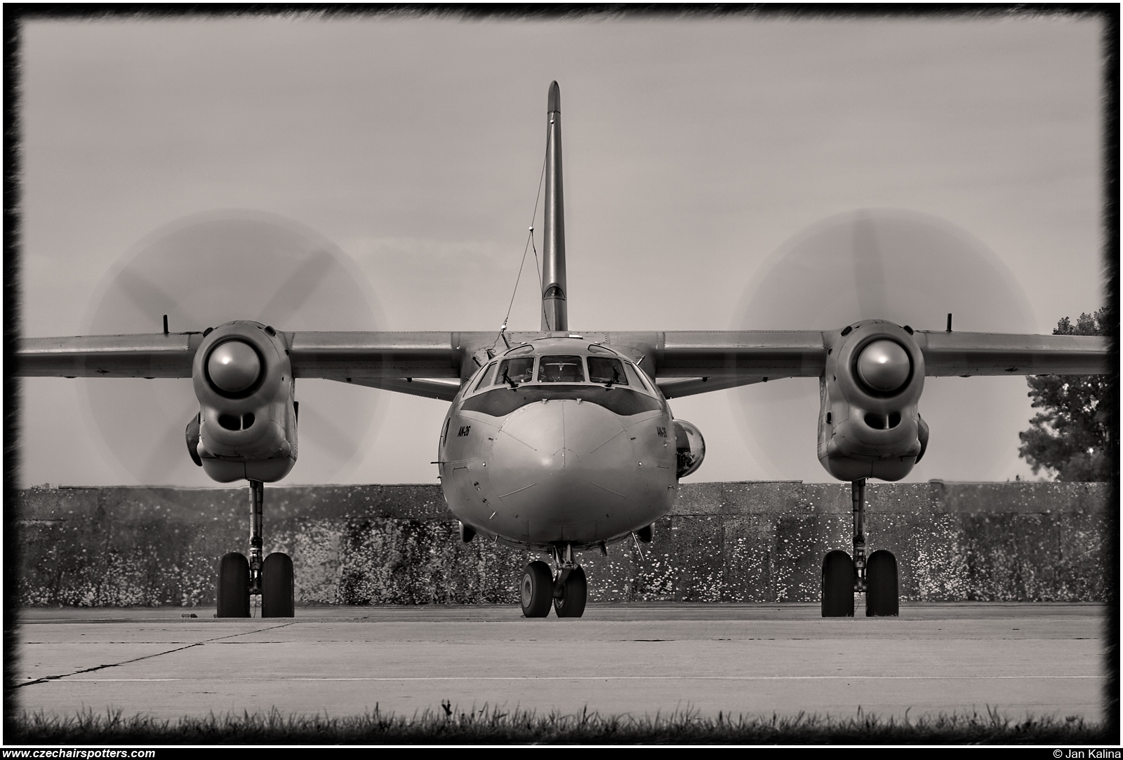 Serbia - Air Force – Antonov An-26 71364