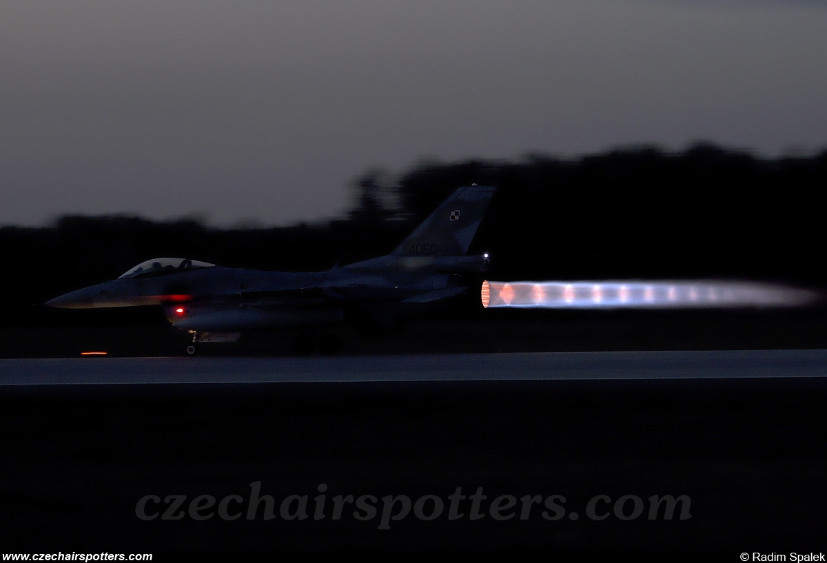 Poland - Air Force – General Dynamics F-16C Fighting Falcon 4050