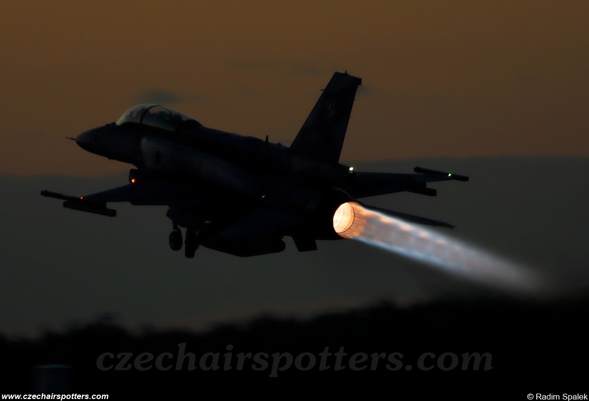 Poland - Air Force – General Dynamics F-16C Fighting Falcon 4080
