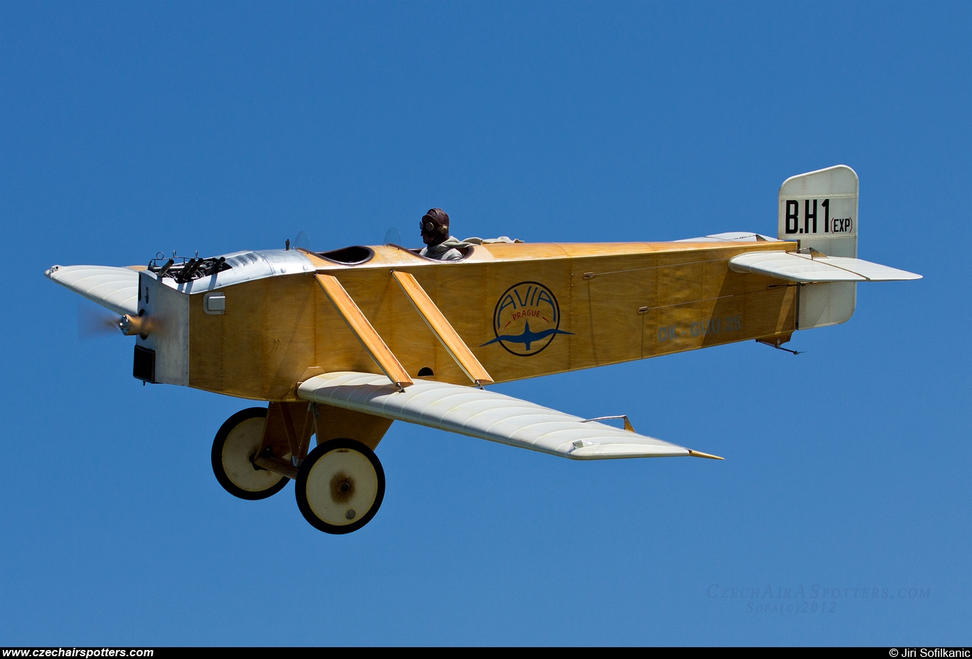 private – AVIA B.H.1 Exp. OK-GUU25