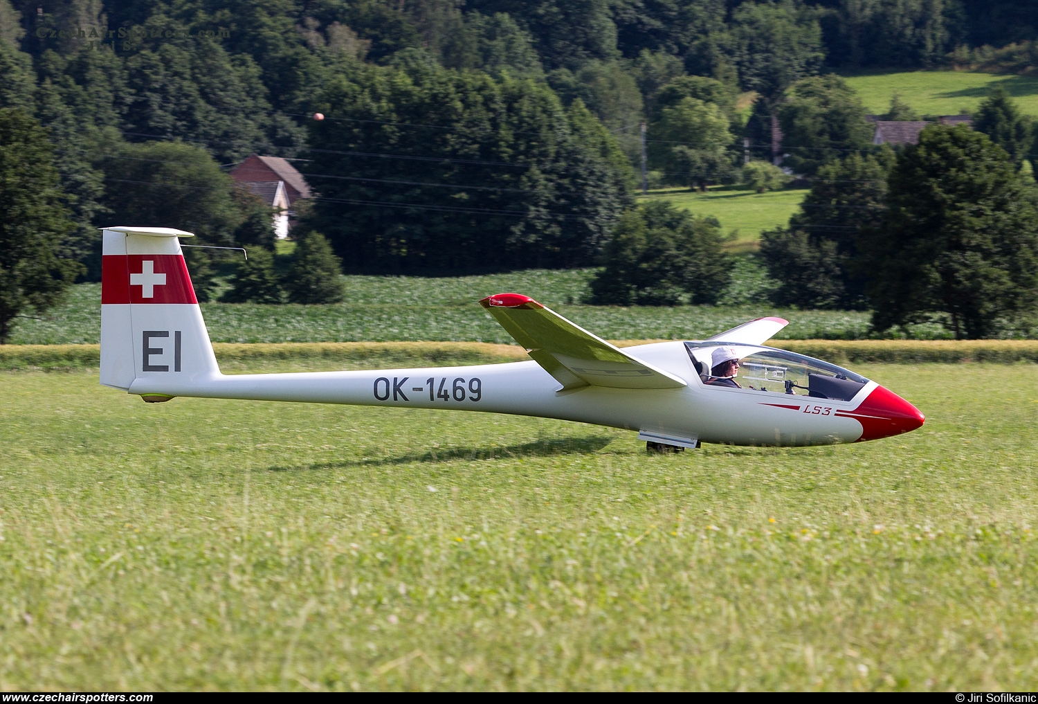 private – Rolladen-Schneider LS3 OK-1469 / EI