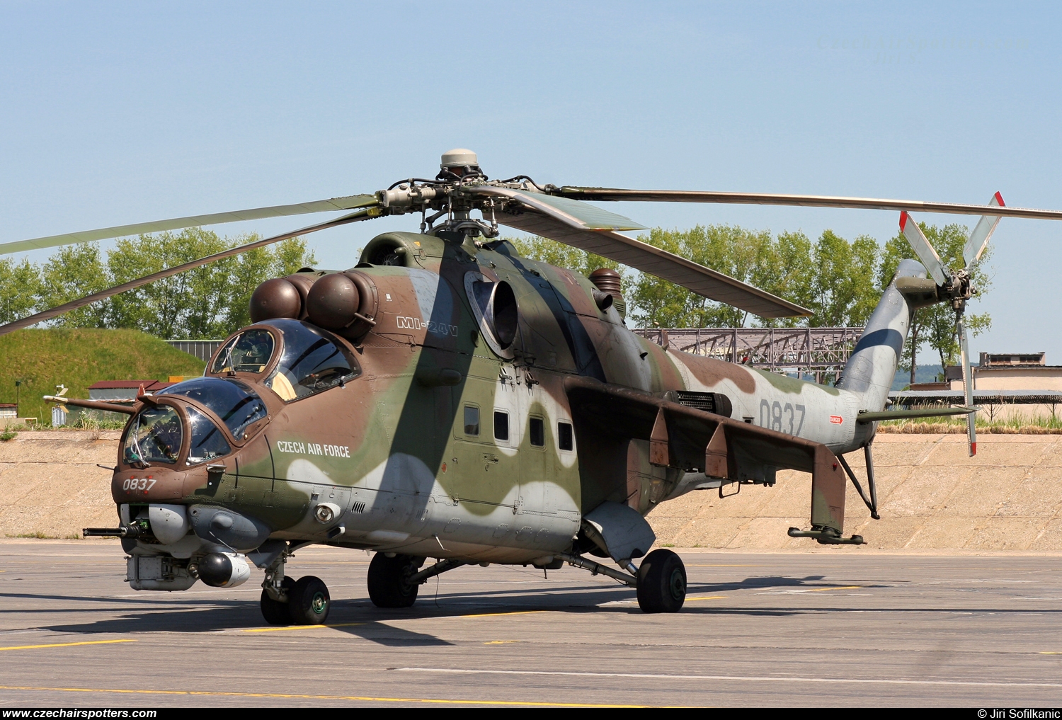 Czech - Air Force – Mil Mi-24V Hind 0837