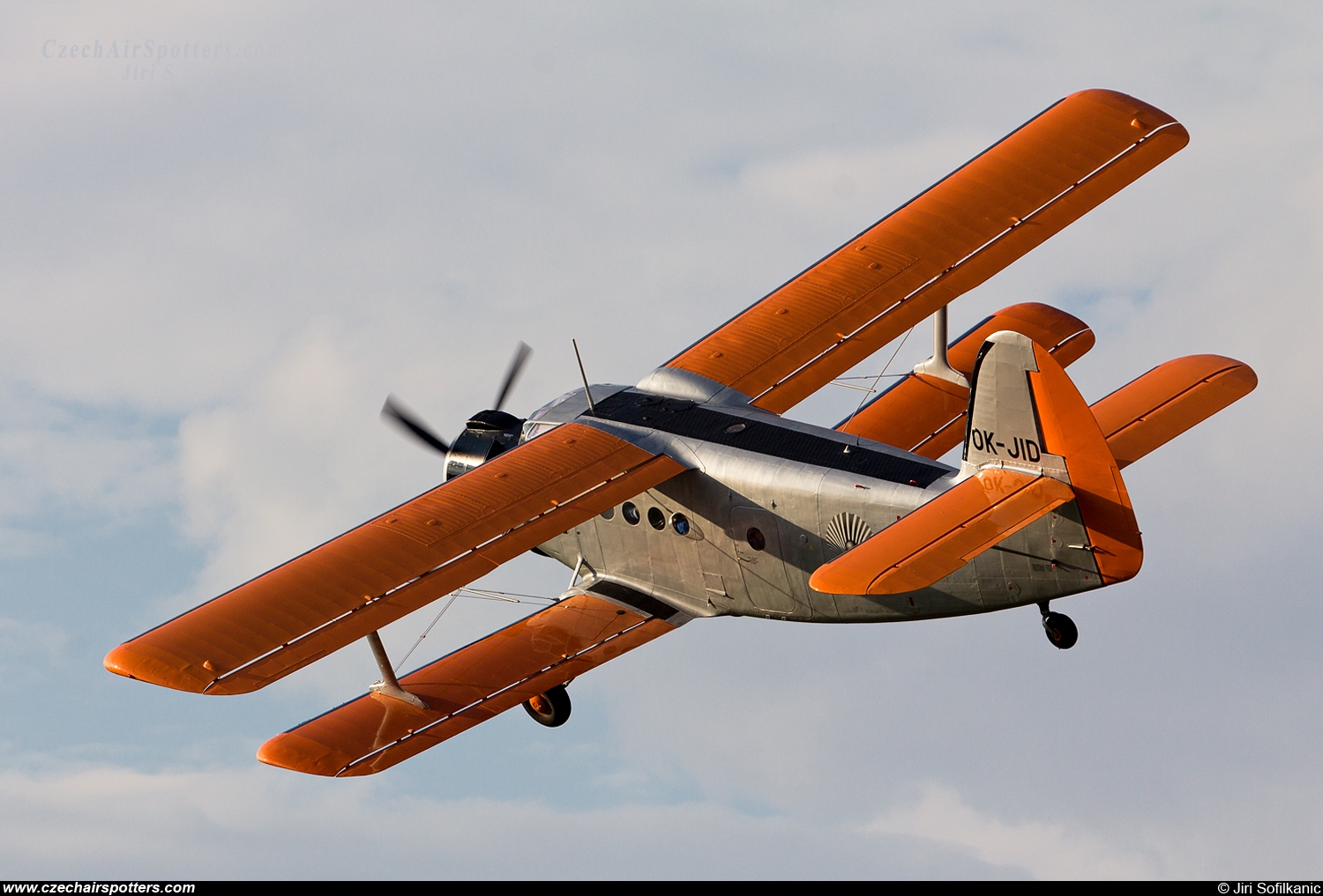 Aeroklub Ceske Republiky – Antonov An-2R OK-JID