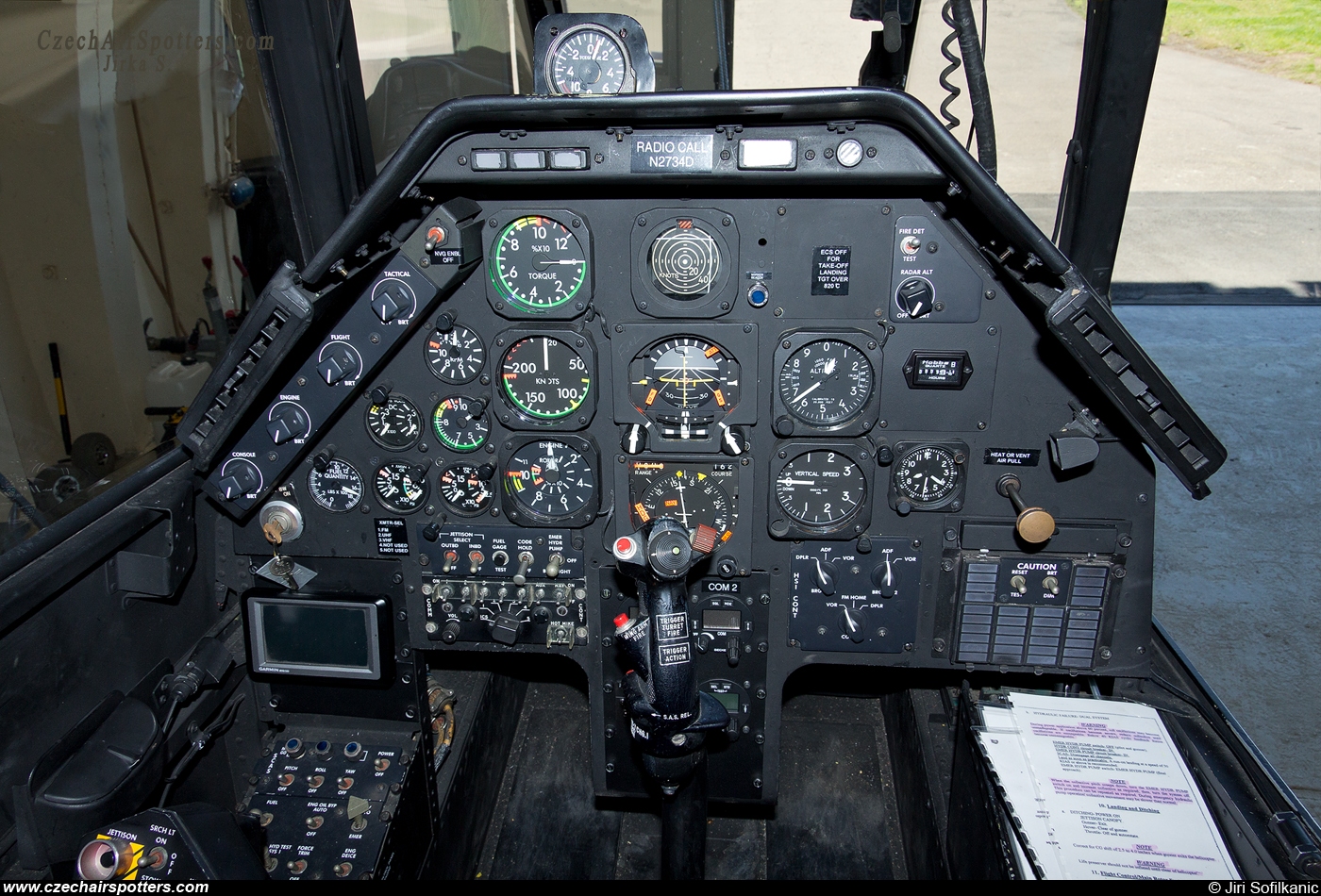 Heli Czech – Bell TAH-1P Cobra N2734D