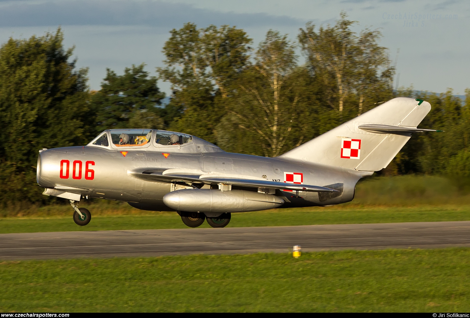 Polskie Orly – Mikoyan-Gurevich MiG-15UTI Midget (PZL-Mielec SBLim-2 ) SP-YNZ
