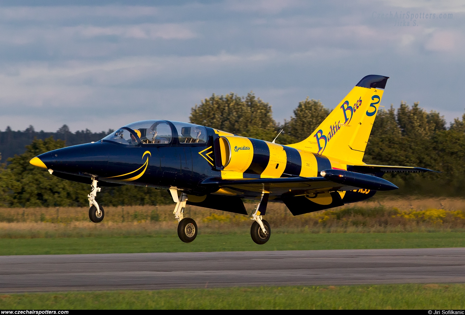Baltics Bees – Aero L-39C Albatros YL-KSS / 3
