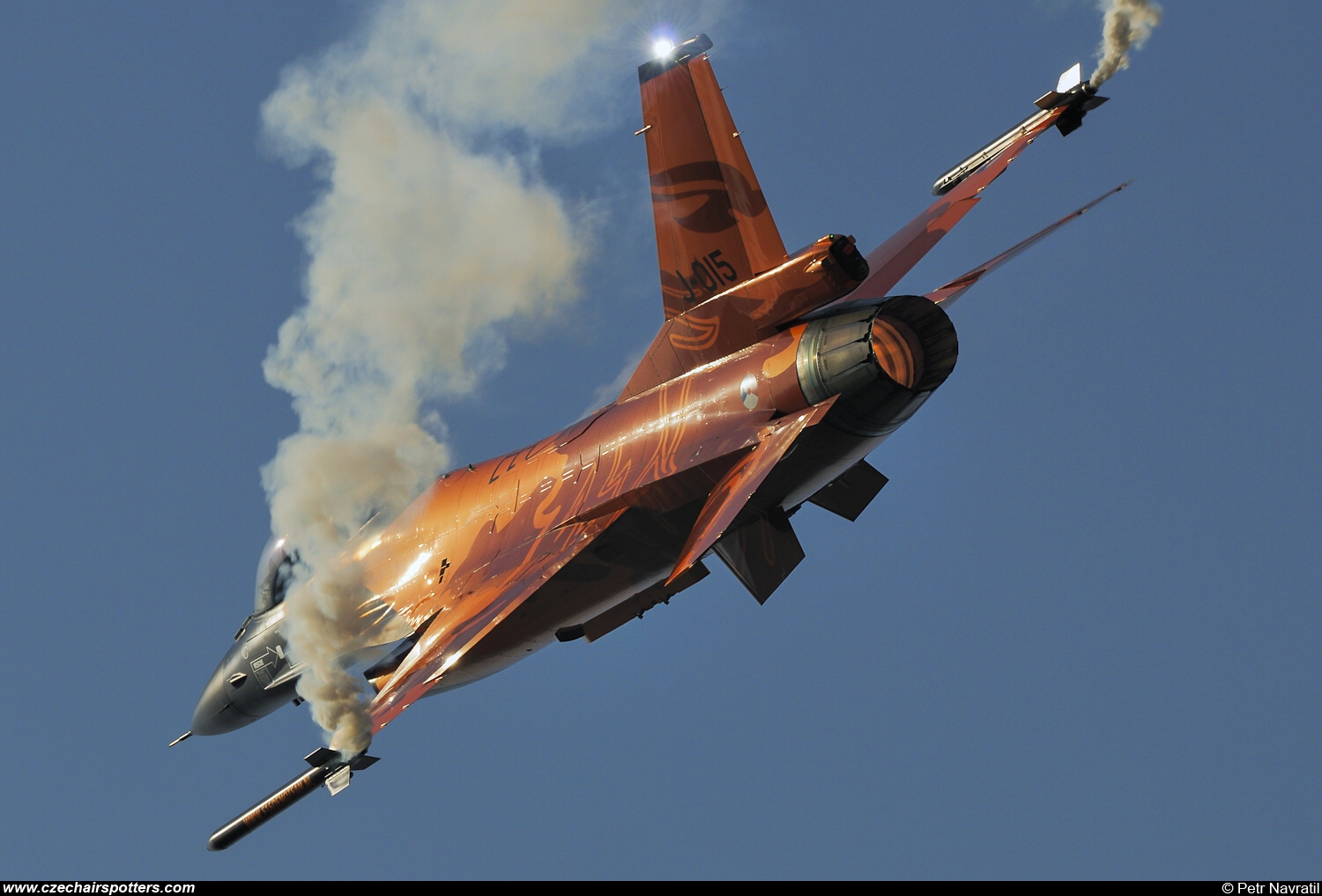 Netherlands - Air Force – Fokker F-16AM Fighting Falcon J-015