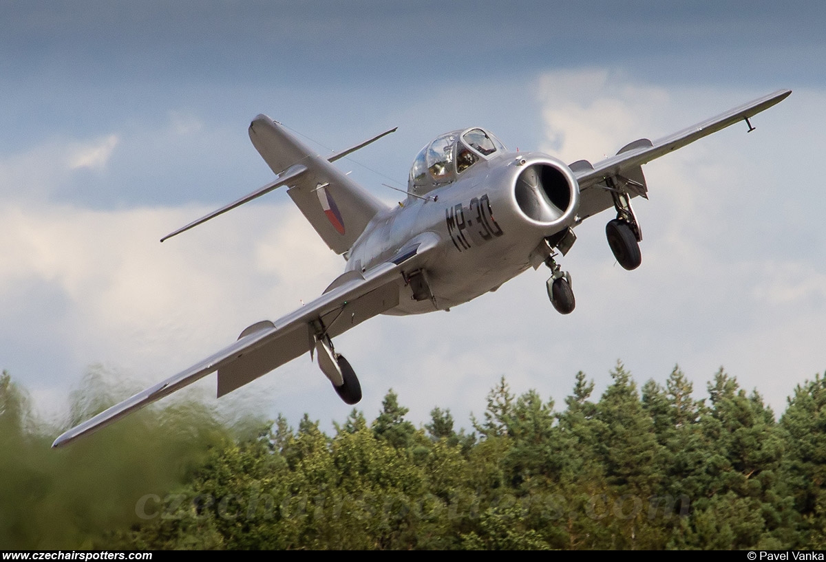 Polskie Orly – Mikoyan-Gurevich MiG-15UTI Midget (PZL-Mielec SBLim-2 ) SP-YNZ