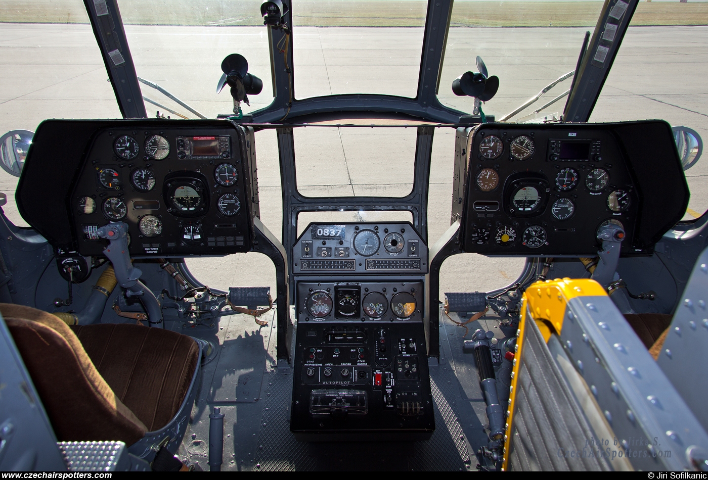 LOM Praha - CLV – Mil Mi-17 Hip 0837