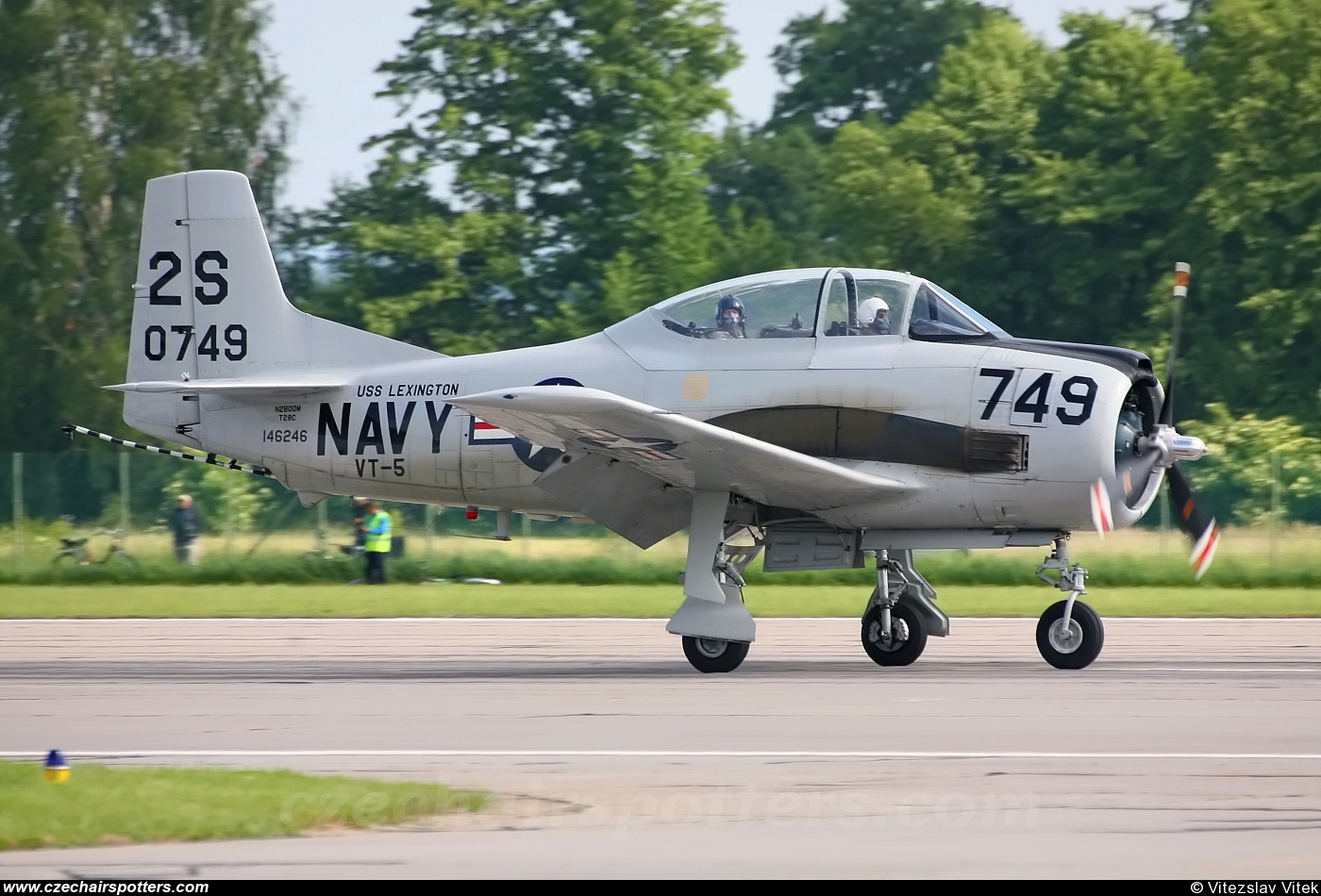 private – North American T-28C Trojan N2800M