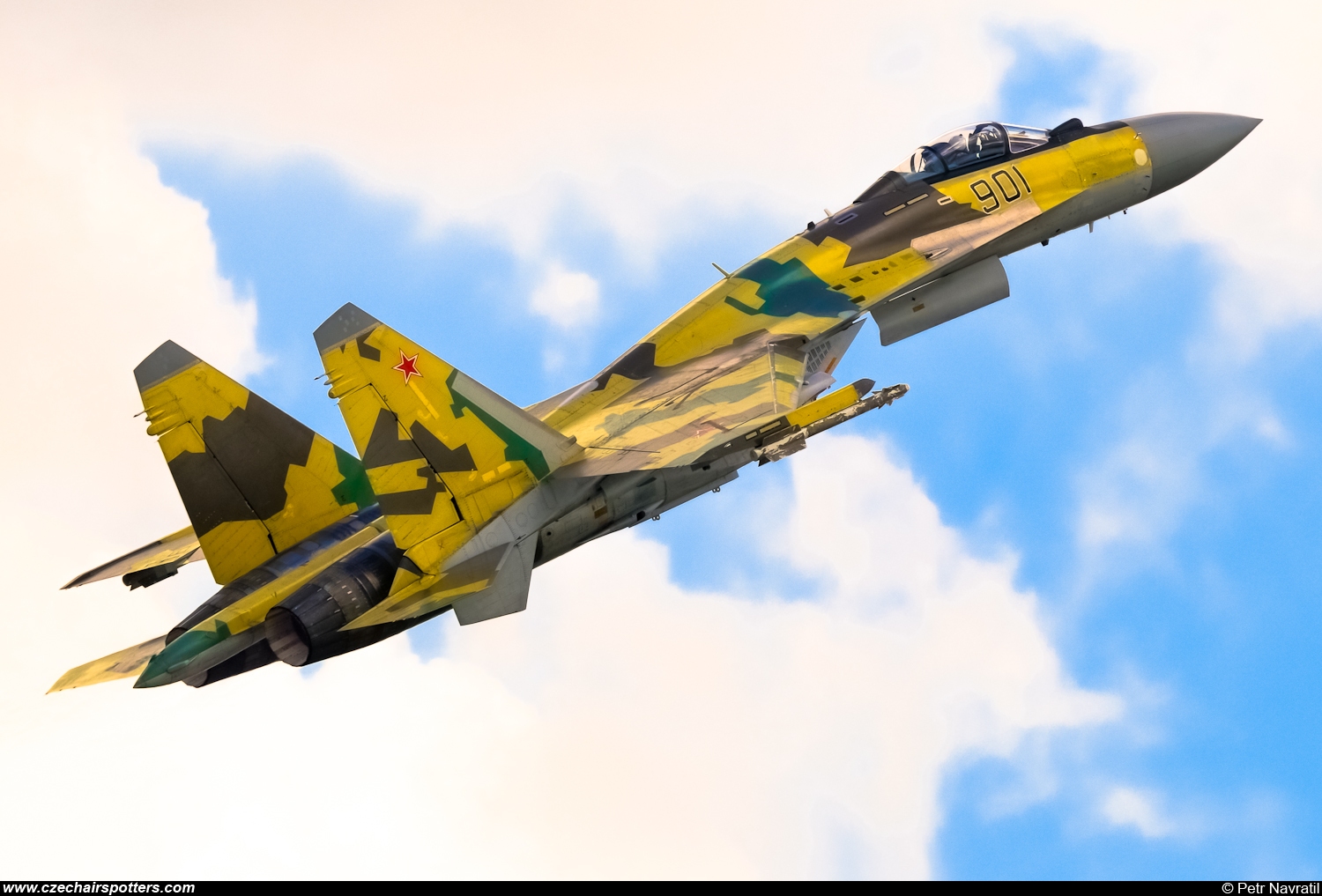 Sukhoi Design Bureau – Sukhoi Su-35 Flanker-E 901