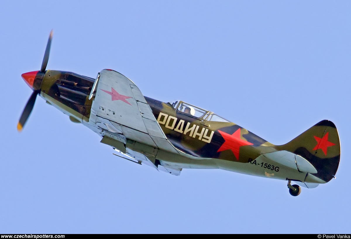 private – Mikoyan-Gurevich MiG-3 RA-1563G