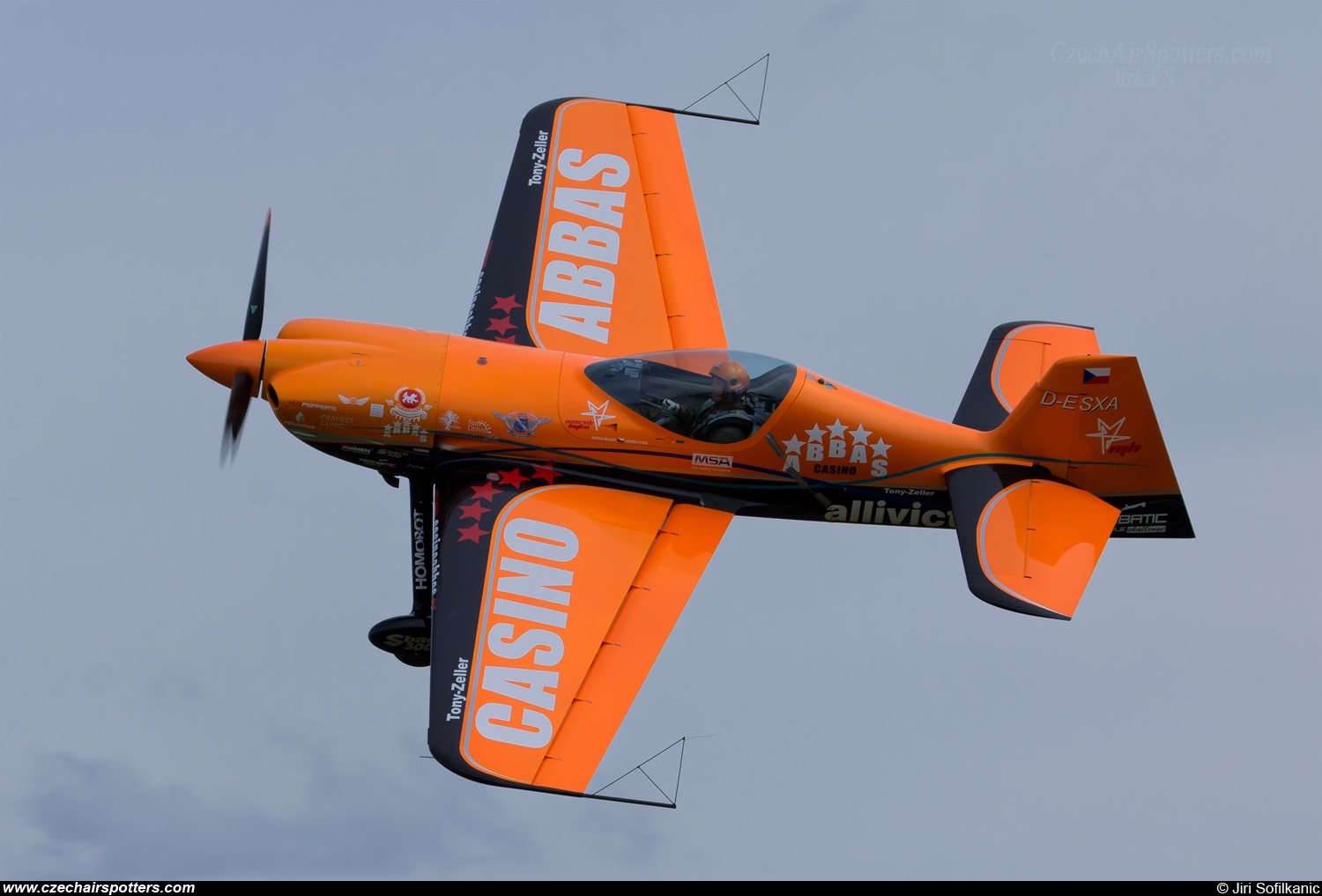 private – XtremeAir  Sbach 300 D-ESXA