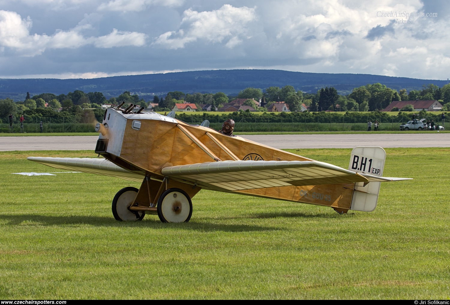 private – AVIA B.H.1 Exp. OK-GUU25