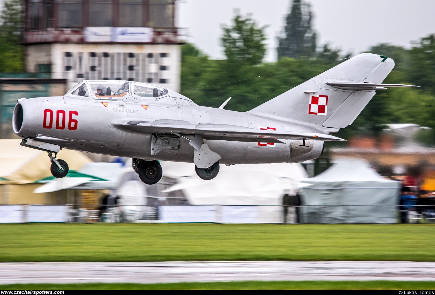 Polskie Orly – Mikoyan-Gurevich MiG-15UTI Midget (PZL-Mielec SBLim-2 ) SP-YNZ