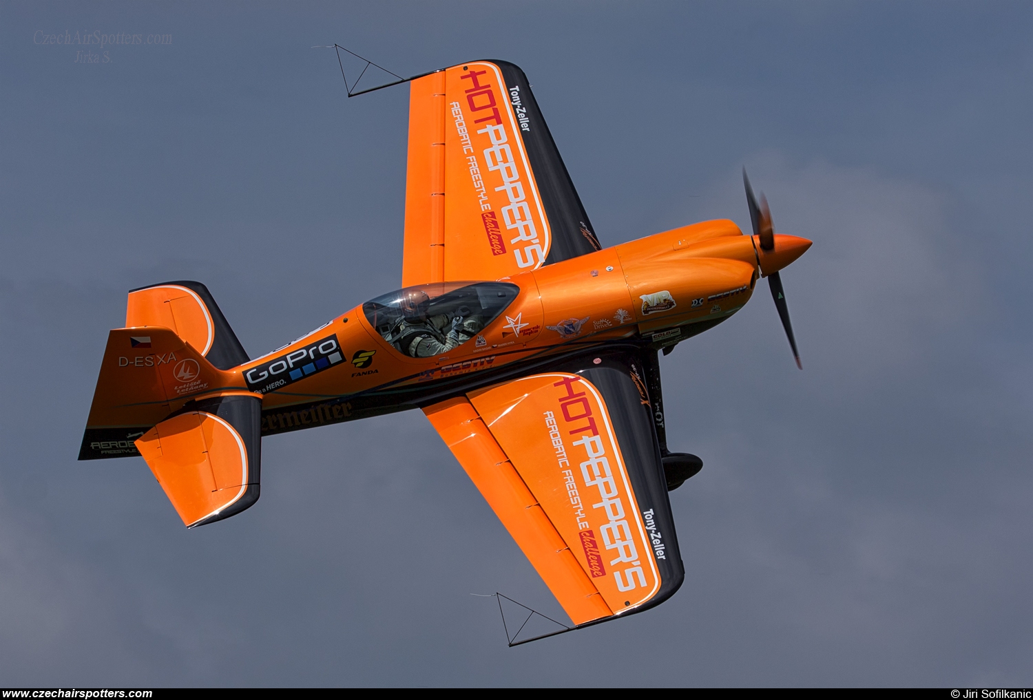 private – XtremeAir  Sbach 300 D-ESXA