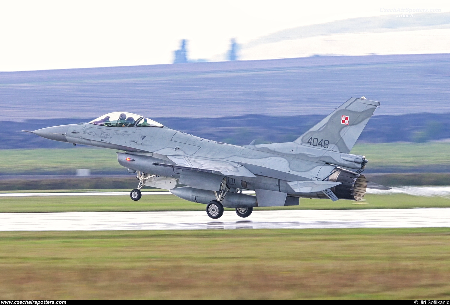 Poland - Air Force – Lockheed Martin F-16CJ Fighting Falcon 4048