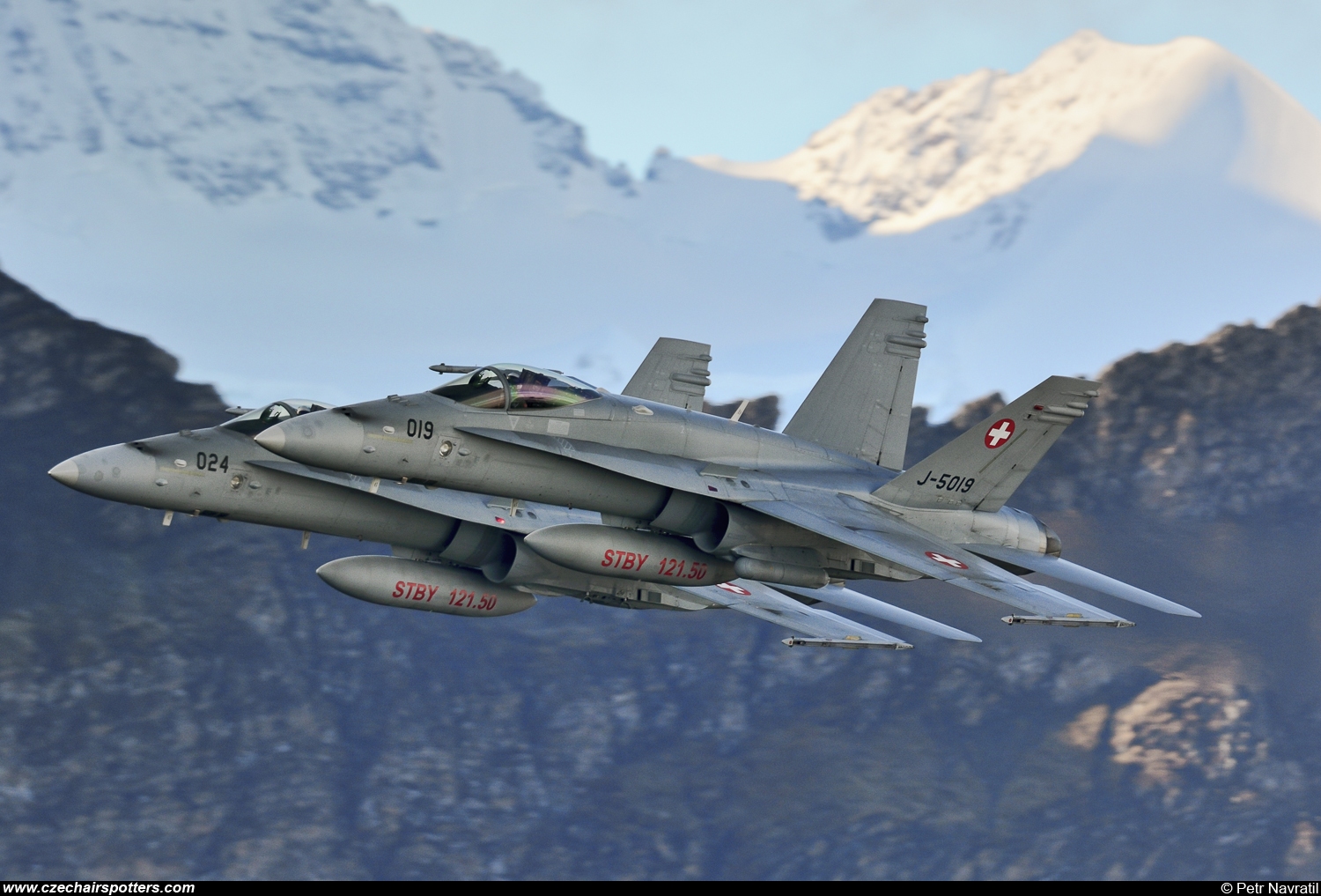 Switzerland - Air Force – McDonnell Douglas F/A-18C Hornet J-5019