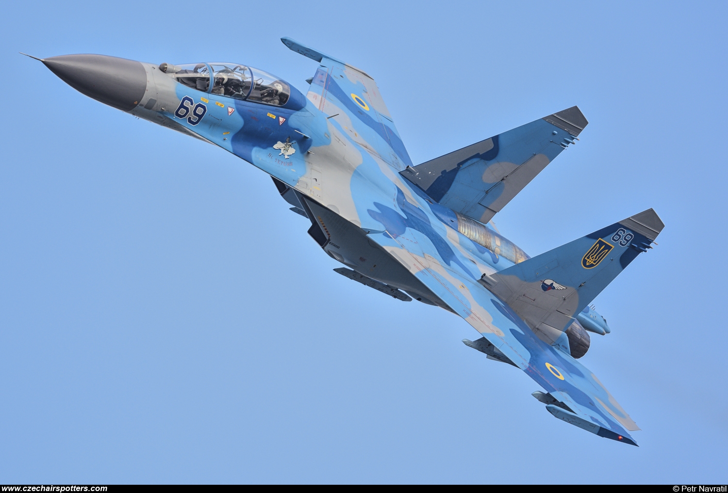 Ukraine - Air Force – Sukhoi Su-27 UB Flanker C 69