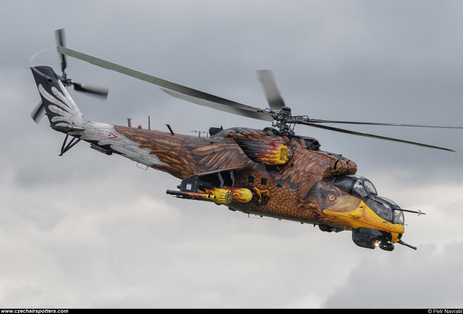 Hungary - Air Force – Mil Mi-24V Hind 716