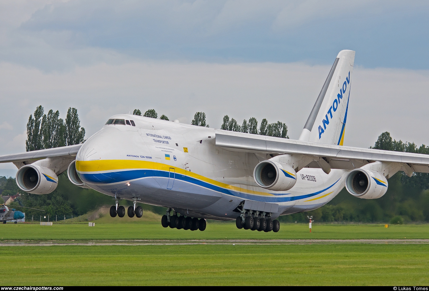 Antonov Design Bureau – Antonov An-124-100 Ruslan UR-82008