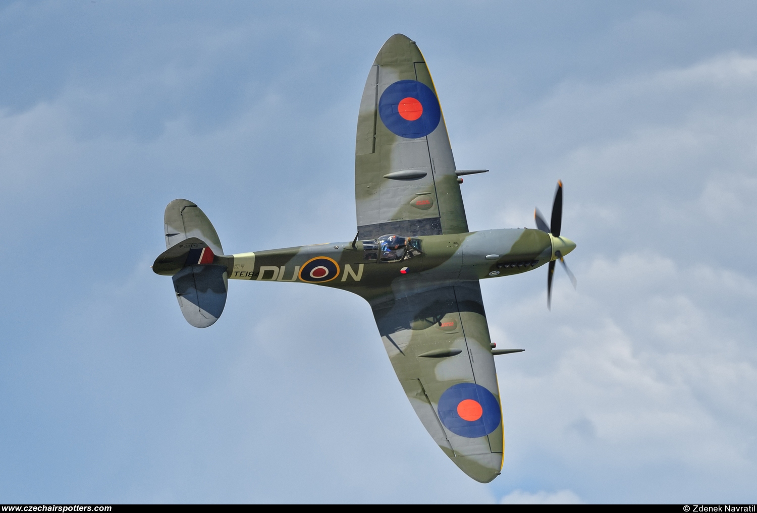 private – Supermarine Spitfire Mk XVIE (type 361) TE184/DU-N
