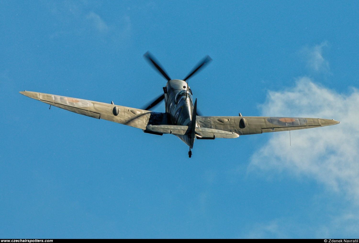 private – Supermarine Spitfire Mk XVIE (type 361) DU-N/TE184
