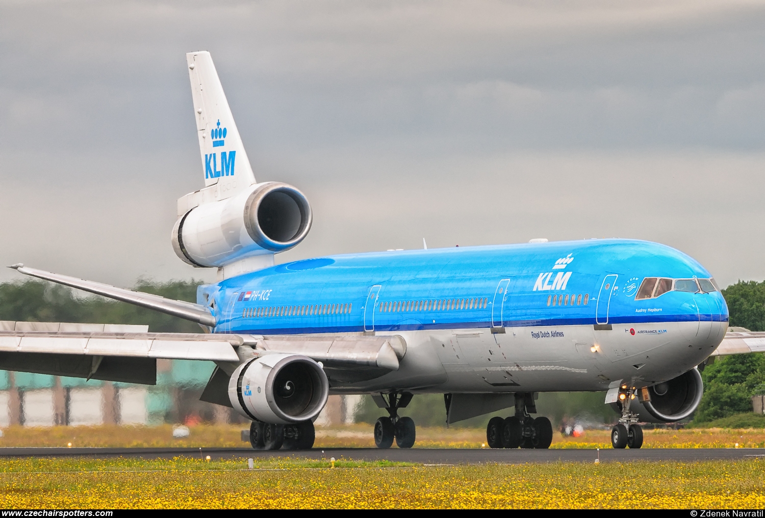 KLM  Royal Dutch Airlines( KLM , KL ) – McDonnell Douglas MD-11 PH-KCE