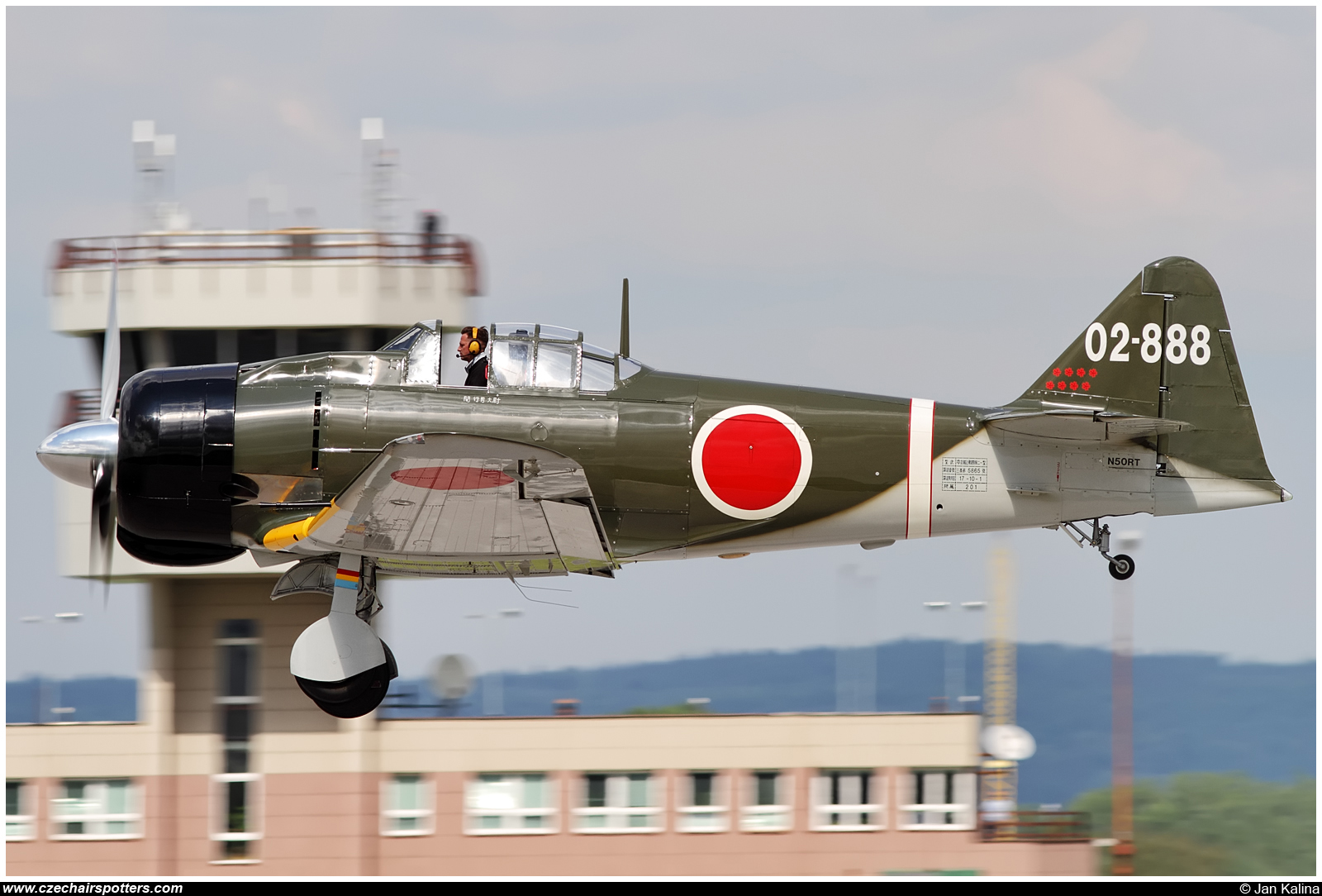 Airtrade – North American AT-6B Texan / Zero  ( Zexan ) N50RT / 02-888