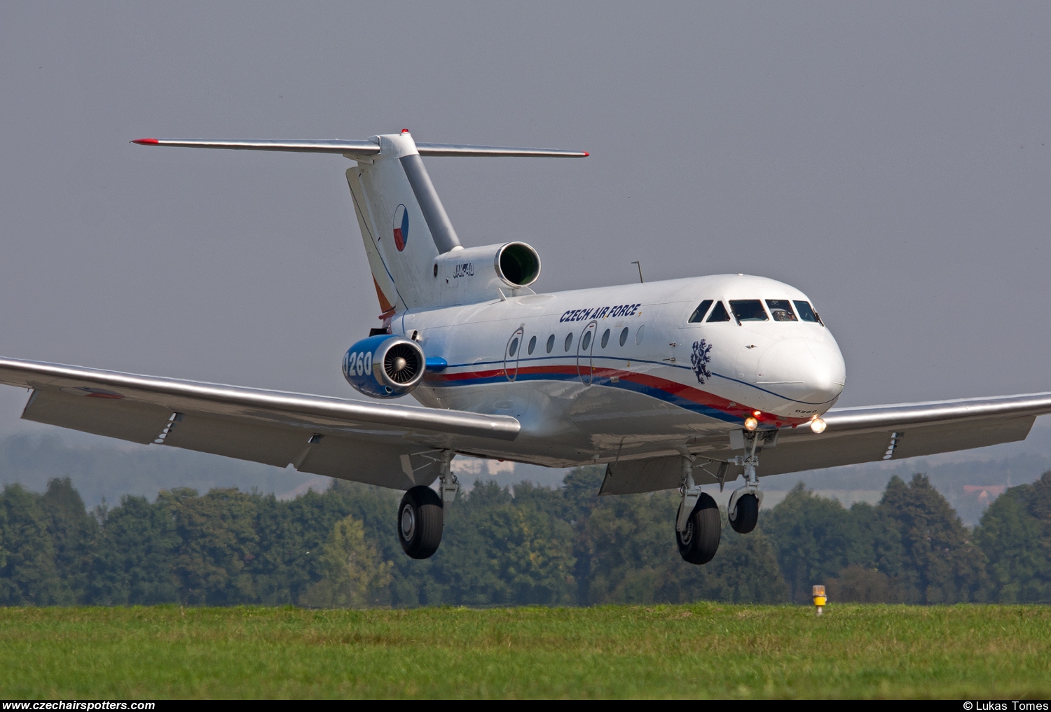 Czech - Air Force – Yakovlev Yak-40 Codling 0260