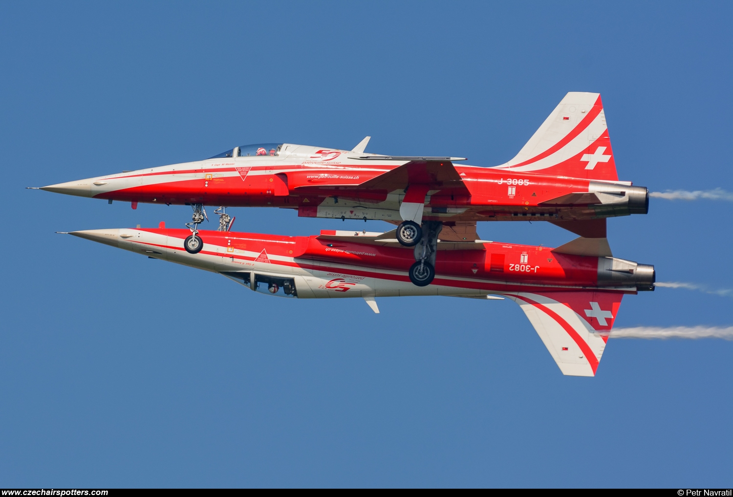 Switzerland - Air Force – Northrop  F-5E Tiger II  J-3085 + J-3082