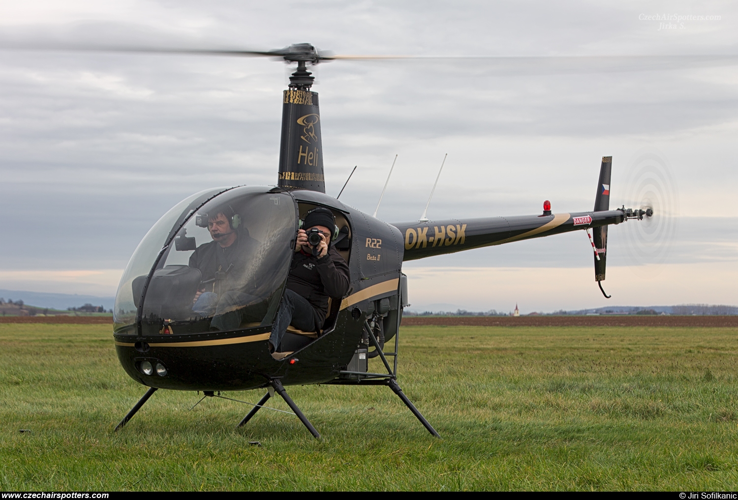 Heli Czech – Robinson R22 Beta II OK-HSK