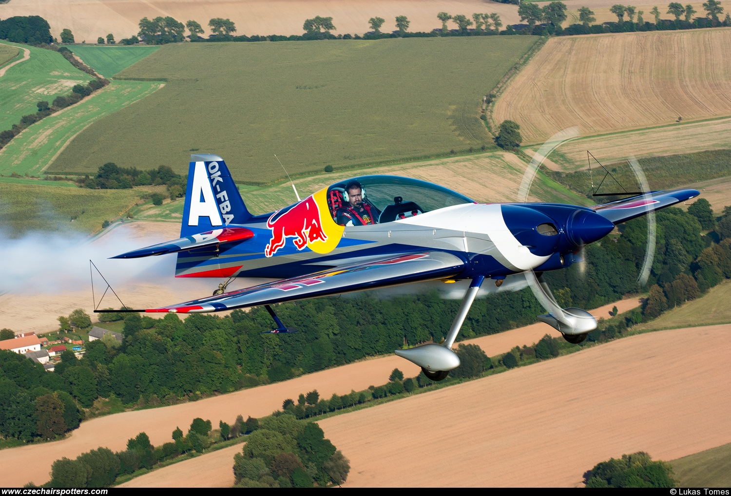 The Flying Bulls Duo – XtremeAir  XA42 OK-FBA