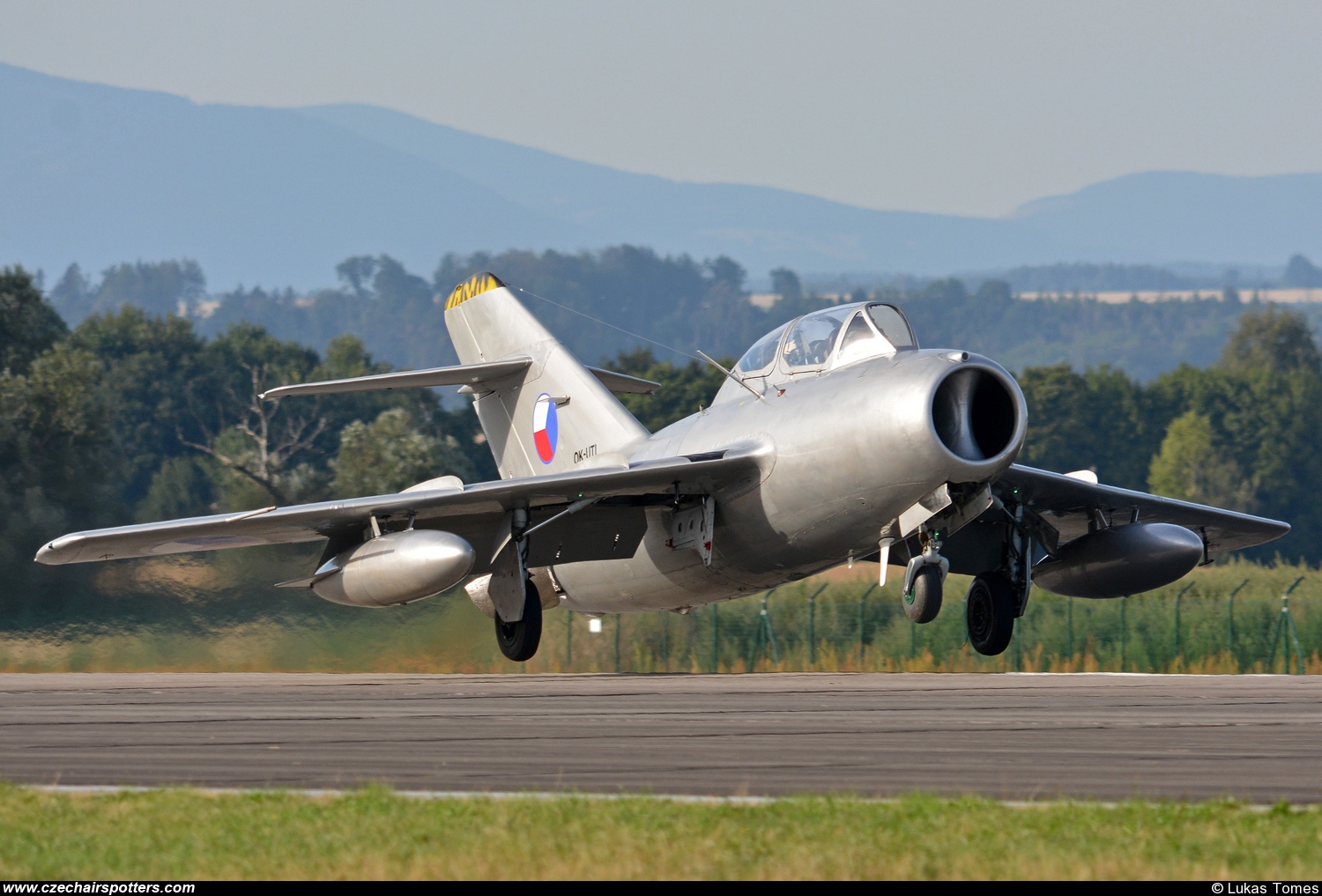 Czech Flying Legends – Mikoyan-Gurevich MiG-15UTI Midget OK-UTI