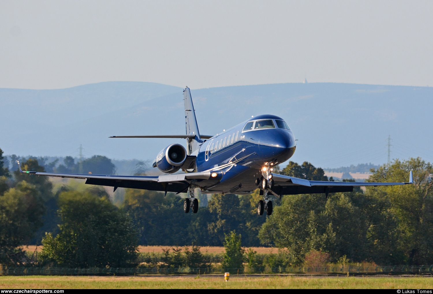 private – Gulfstream Aerospace Gulfstream G200 OK-GLF