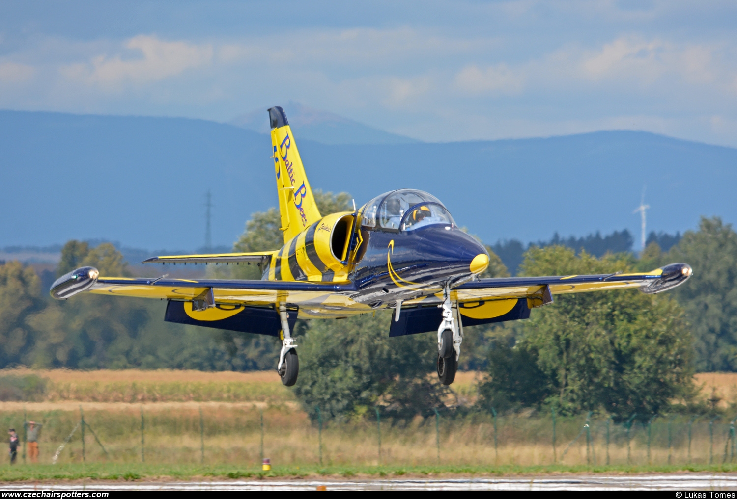 Baltic Bees  – Aero L-39C Albatros YL-KSL