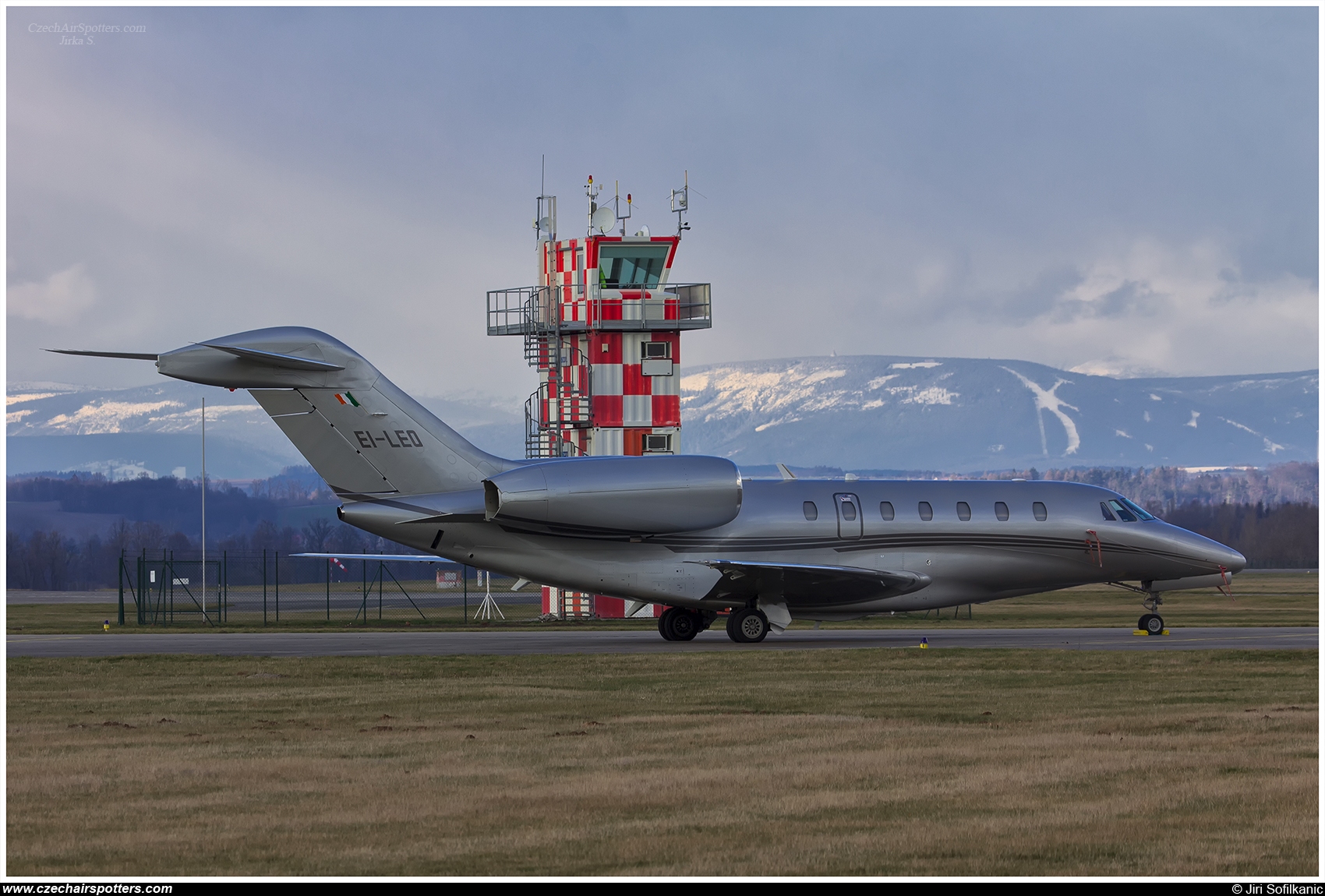 Airlink Airways – Cessna 750 Citation X EI-LEO