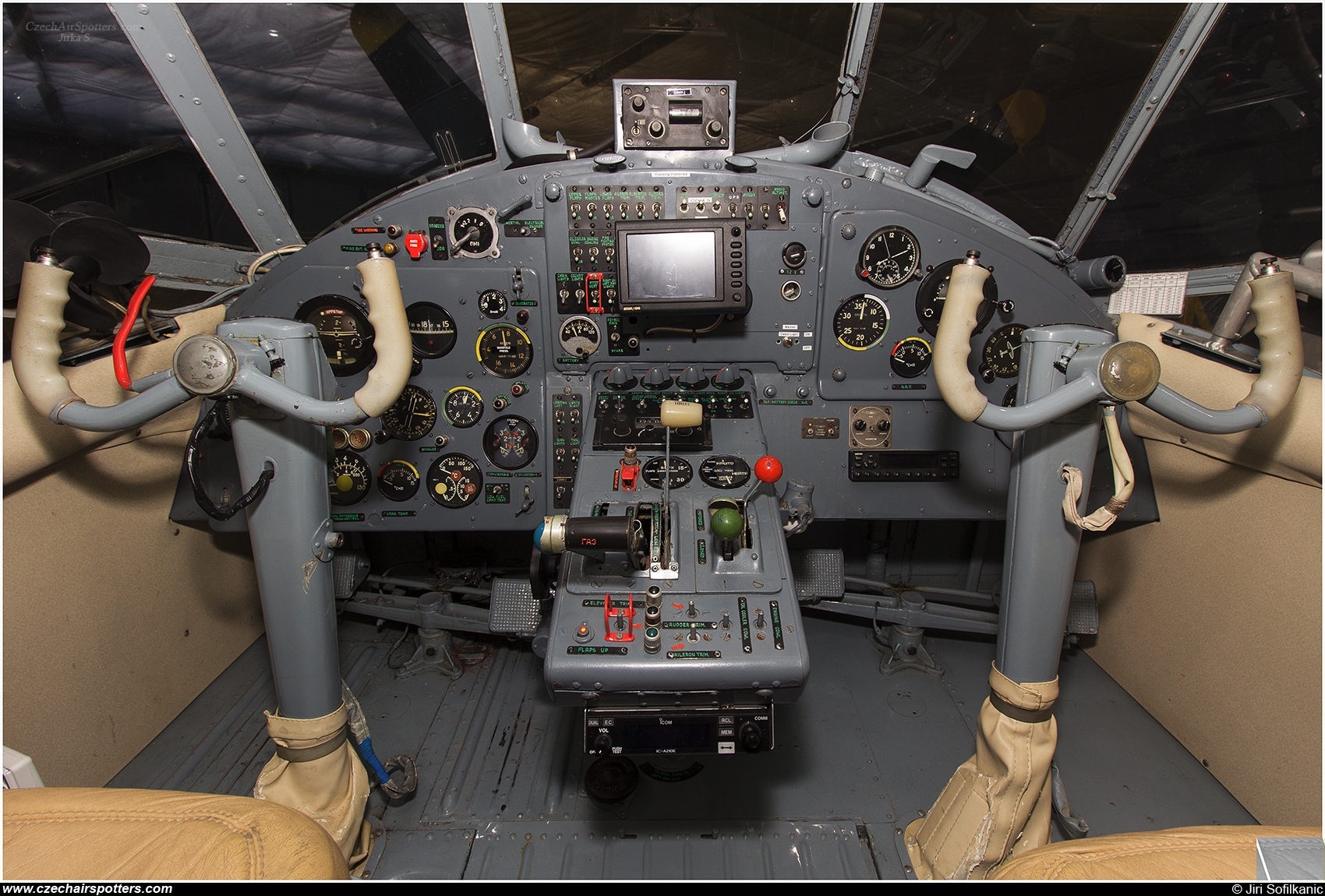 Starflight – PZL-Mielec An-2R LY-MHC