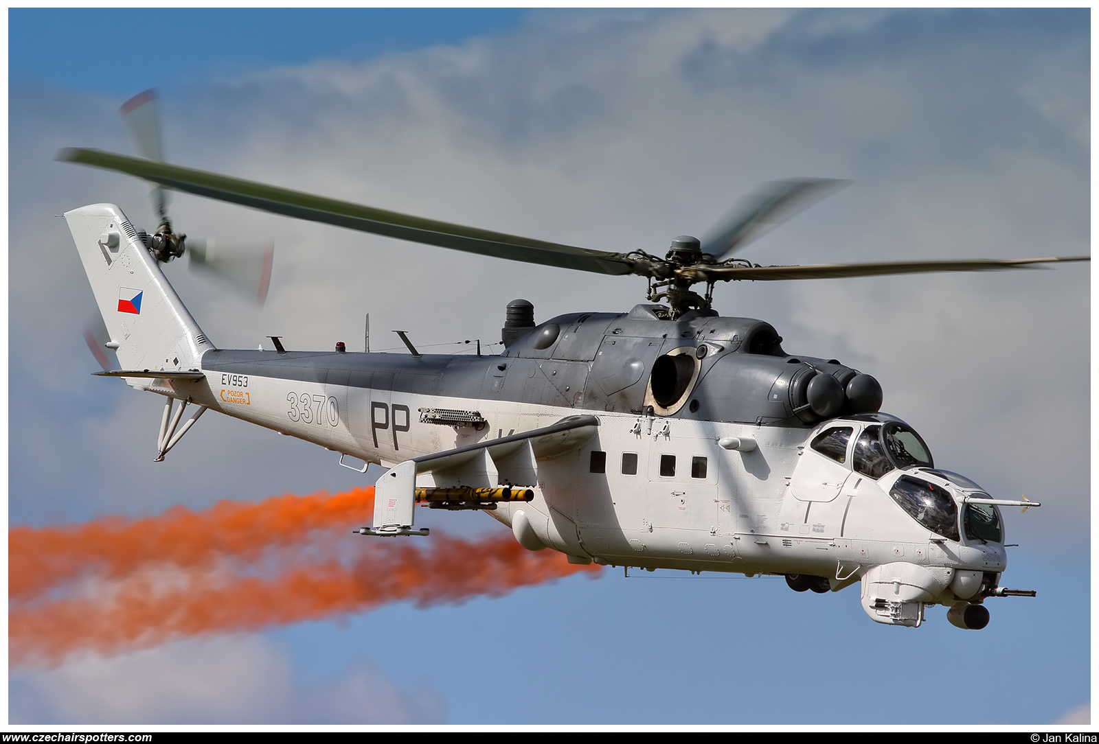 Czech - Air Force – Mil Mi-24V Hind 3370